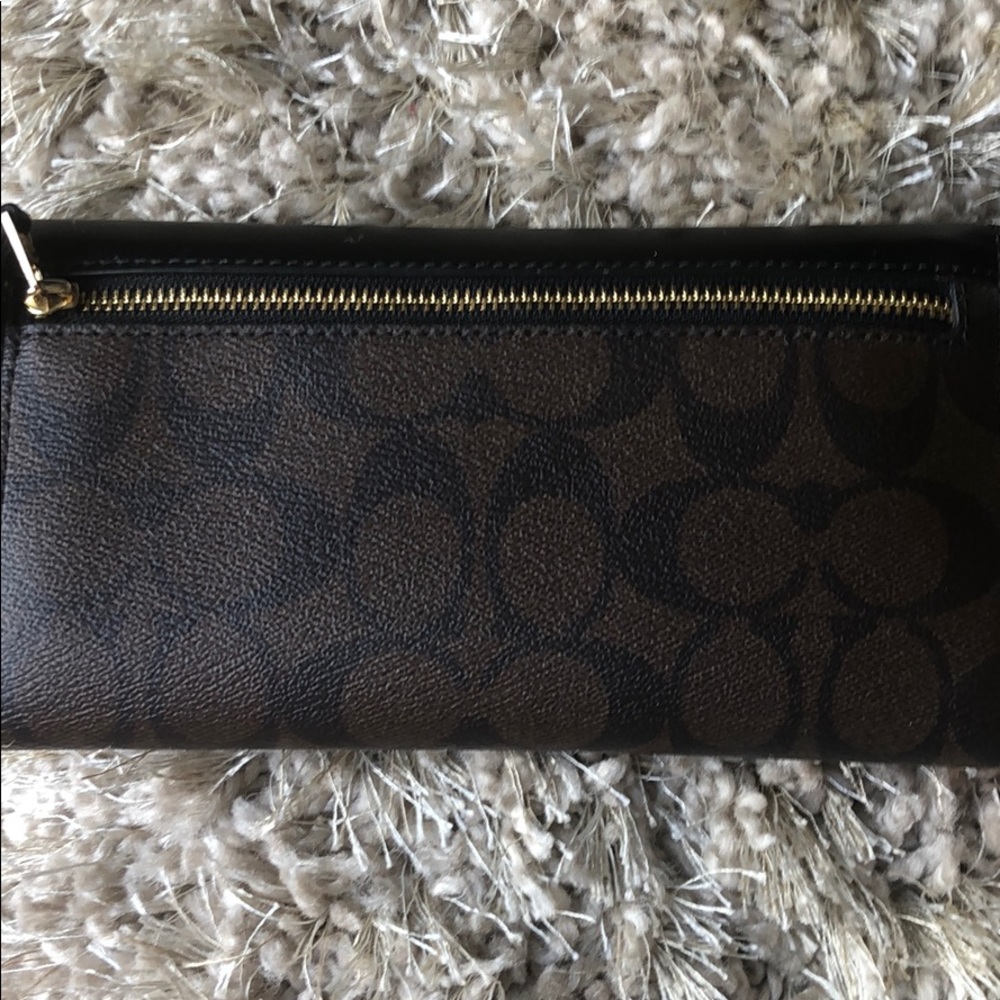 Authentic Coach Wallet - Picture 2 of 5